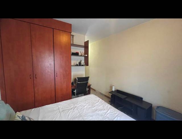 2 BEDROOM APARTMENT FOR SALE IN HATFIELD